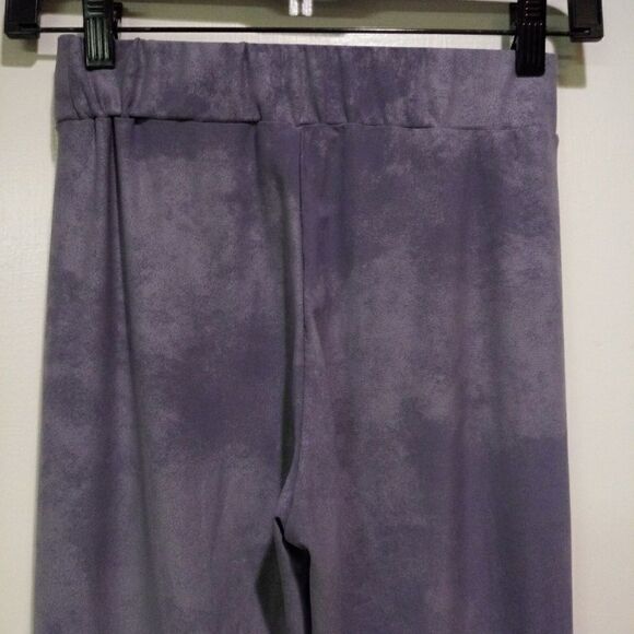 Easel Lace-Up Leggings  - Picture 6 of 8